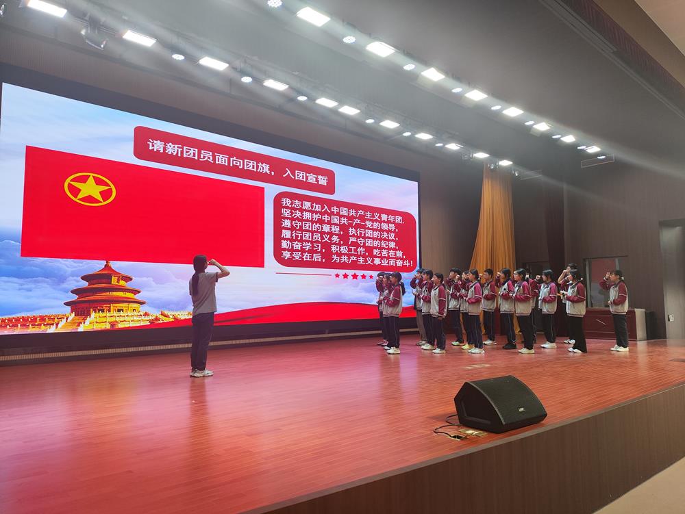 4d6167f33ef64a45bf2079477dc87d9a.jpg 4d6167f33ef64a45bf2079477dc87d9a.jpg